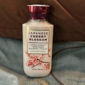 Japanese Cherry Blossom Bath and Body Works Lotion